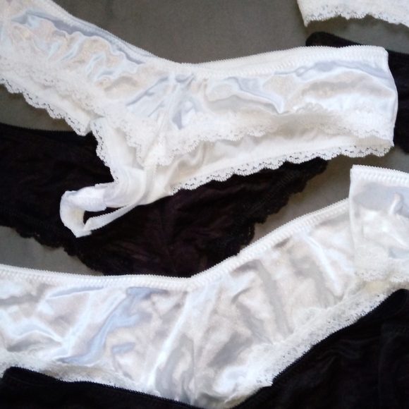 Panties lot size Small g- string lot - Picture 3 of 4